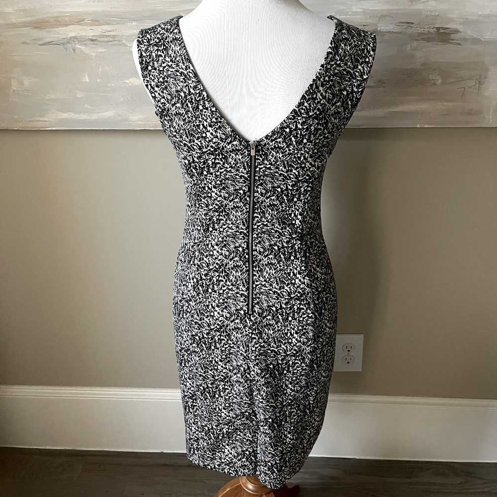 Express Versatile Patterned Dress With Gathered F… - image 2